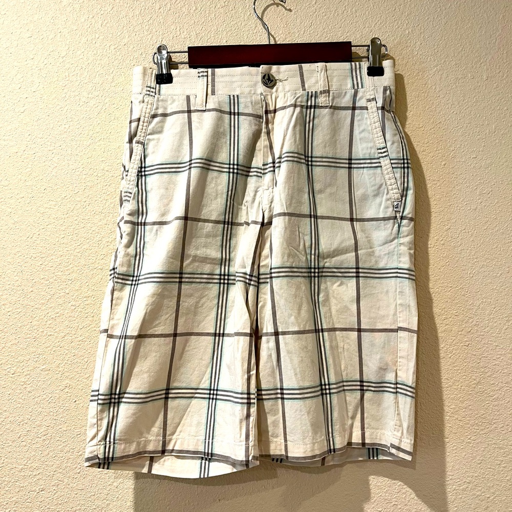 Vintage Volcom men’s shorts